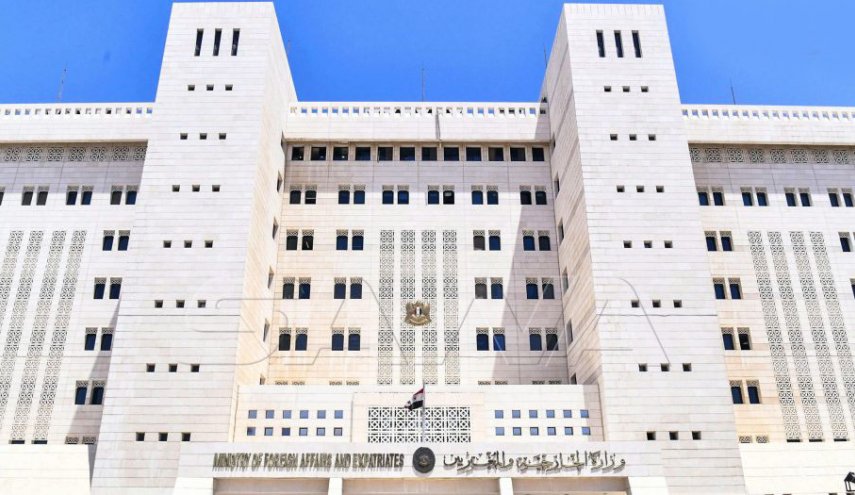 دمشق: إرهابيون يحضرون لفبركة مسرحية بأسلحة كيميائية في إدلب