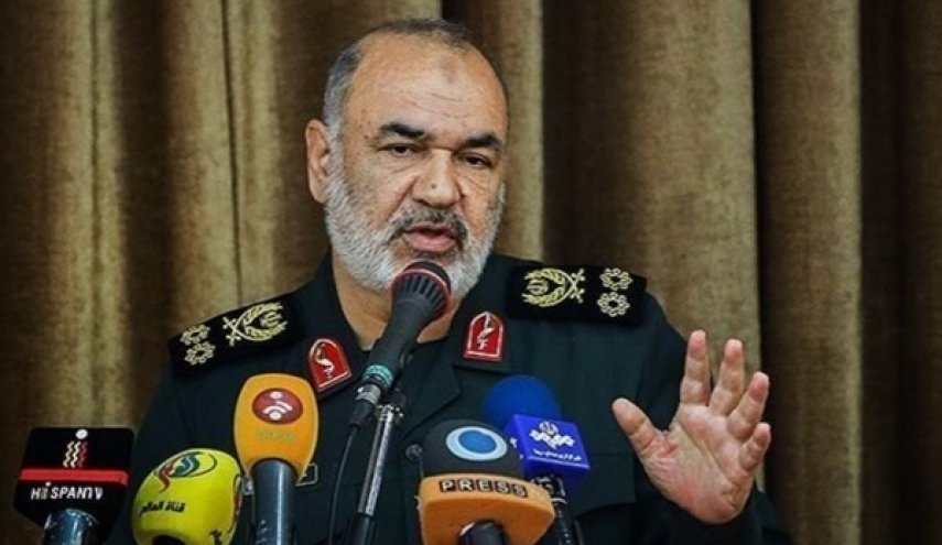 قائد الحرس الثوري: لدينا طائرات مسيرة يصل مداها إلى 7000 كيلومتر