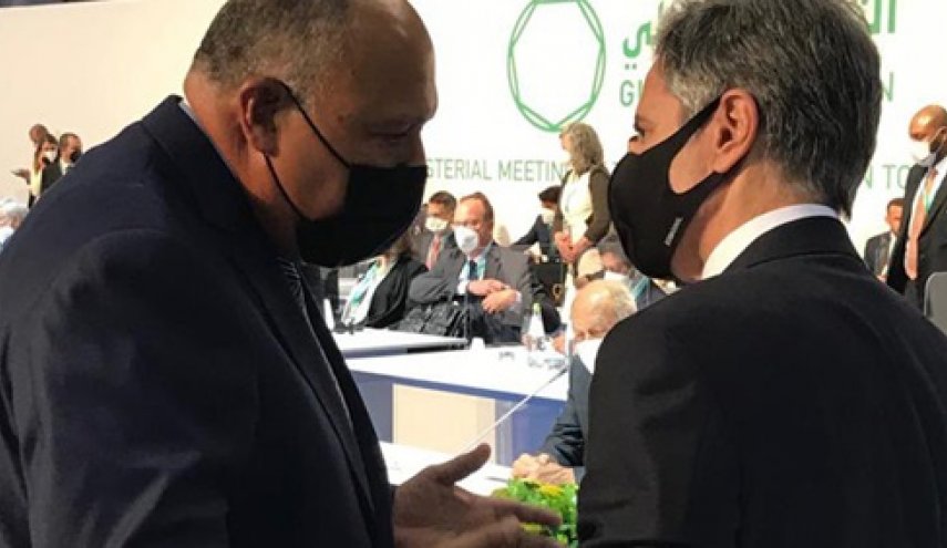 سامح شكري يبحث ملف سد النهضة مع نظيره الأميركي 