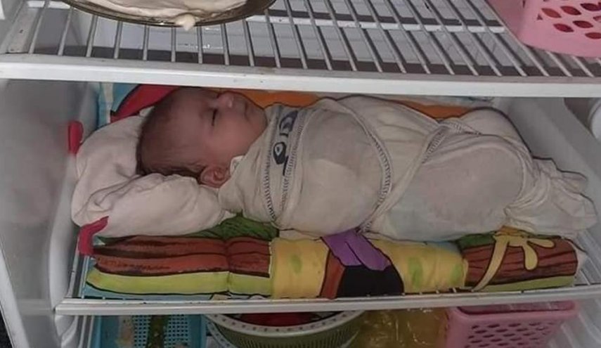 صور لاطفال يعانون من موجة الحر تفجر غضب العراقيين