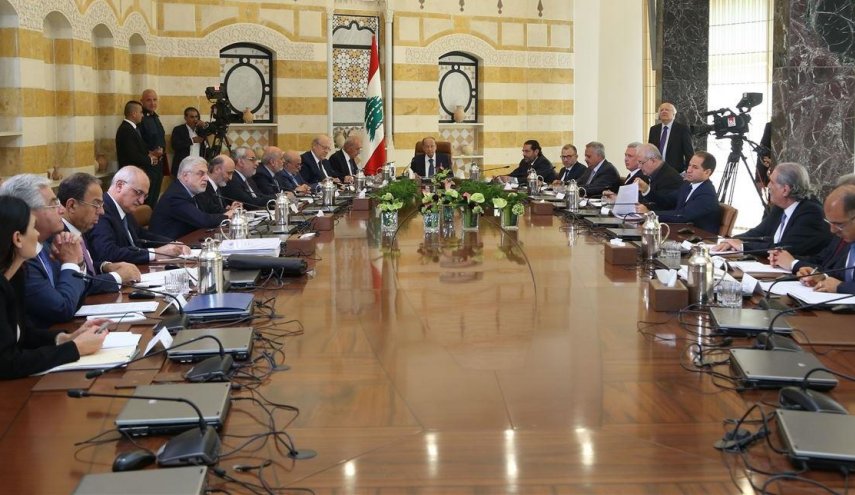 اجتماع بعبدا لحل ازمة الدواء في لبنان