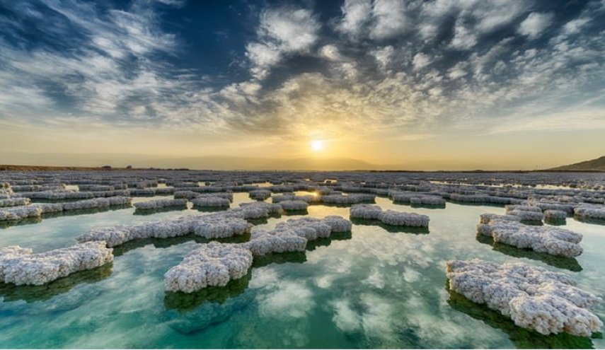 معدن غامض 'لم يسبق له مثيل' موجود قرب البحر الميت!