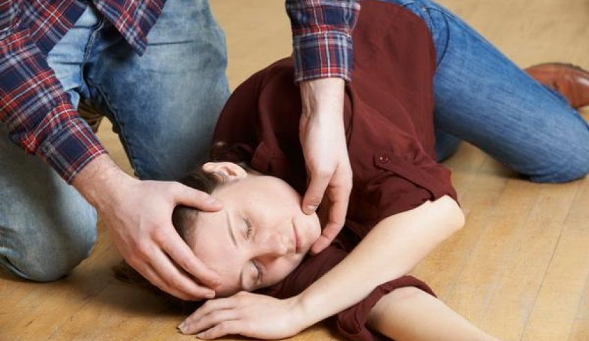 مريض سكري في غيبوبة مفاجئة.. كيف نتصرف معه؟