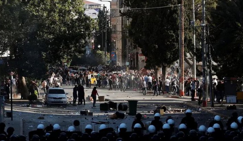 فلسطينيات يروين بشاعة قمع الأمن الفلسطيني للمتظاهرين