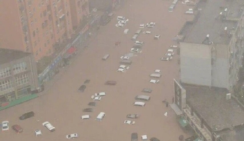 إعصار محمل بأمطار غزيرة يضرب تايوان والصين
