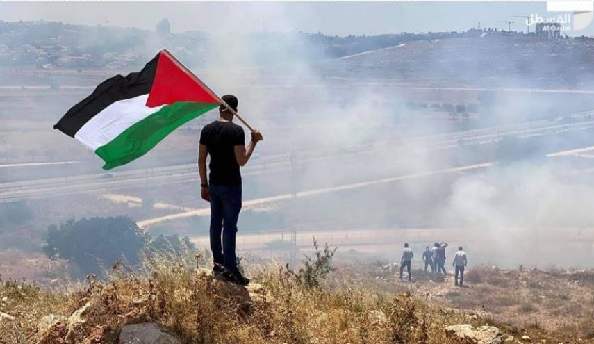 فلسطين.. إصابة خطرة لشاب بمواجهات مع الاحتلال في النبي صالح