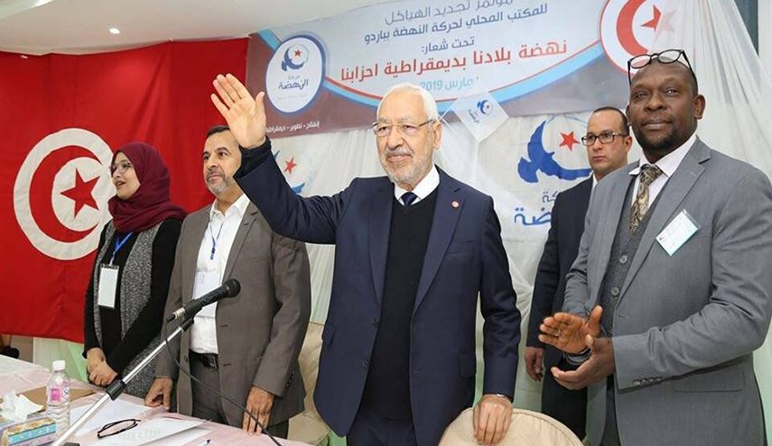 حزب النهضة التونسي يدعو إلى انتخابات مبكرة ويطالب بحوار وطني