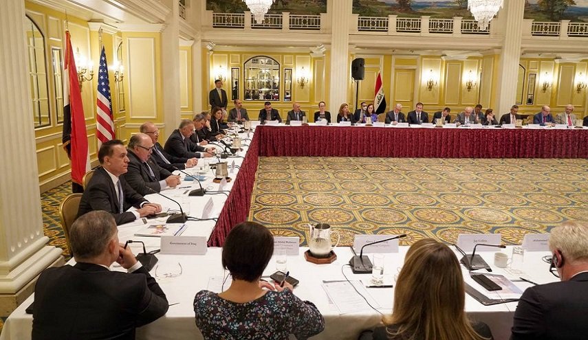 إكسون موبيل تخرج من العراق والكاظمي يطالب بأن تحل شركة أميركية مكانها