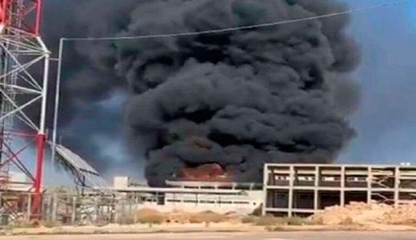 اندلاع حريق ضخم في المدينة الصناعية بحلب