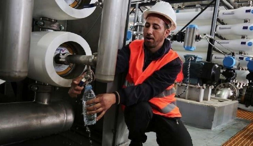 مصر.. عشرات الاصابات بحالات اختناق إثر تسرب لغاز الكلور