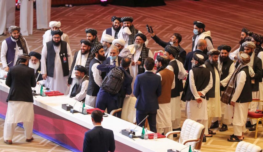 باكستان تدعو الحكومة الأفغانية وطالبان إلى تقديم تنازلات للتوصل إلى تسوية سلمية
