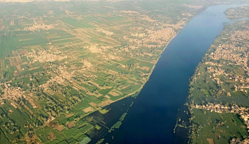 مصر.. قرار سيعيد البلاد 100 سنة قبل الاستنزاف
