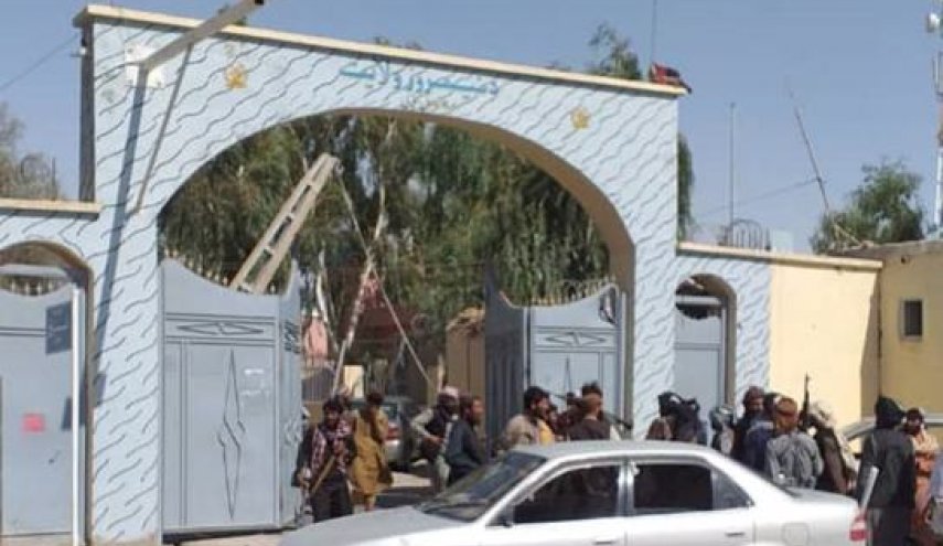 حركة طالبان تعلن سيطرتها على ولايتين بأفغانستان