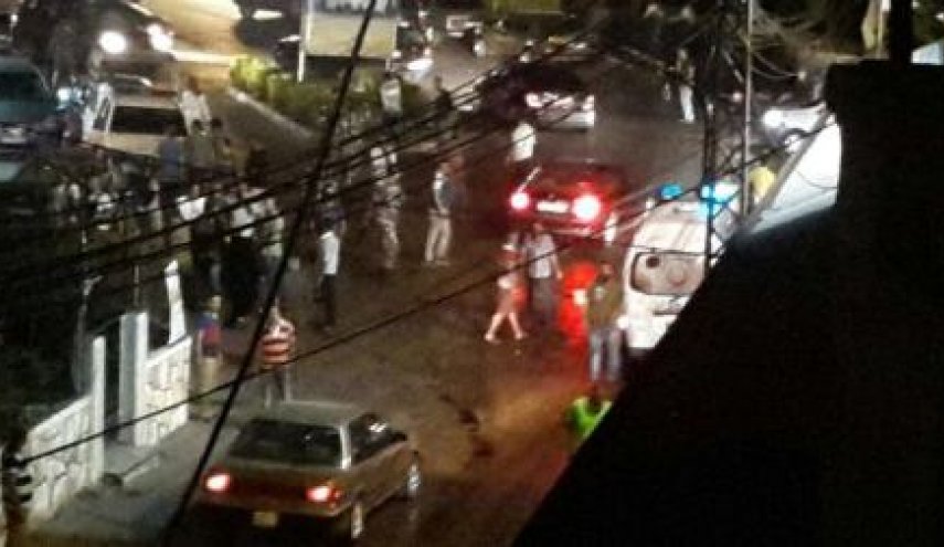 إشكال في مدينة صيدا  بين الأهالي وسائق صهريج بعد محاولة منعه من العبور