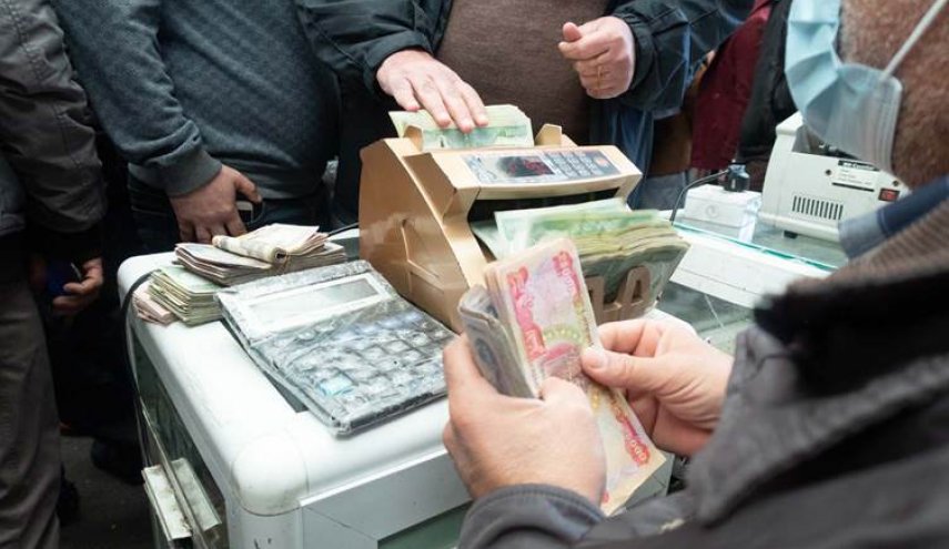 العراق.. المالية النيابية ترجح تحقيق فائض في موازنة 