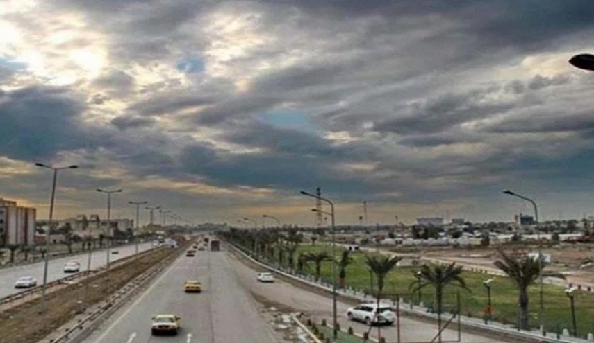الحرارة أعلى من معدلاتها بقليل وأجواء سديمية حارة في بعض المناطق