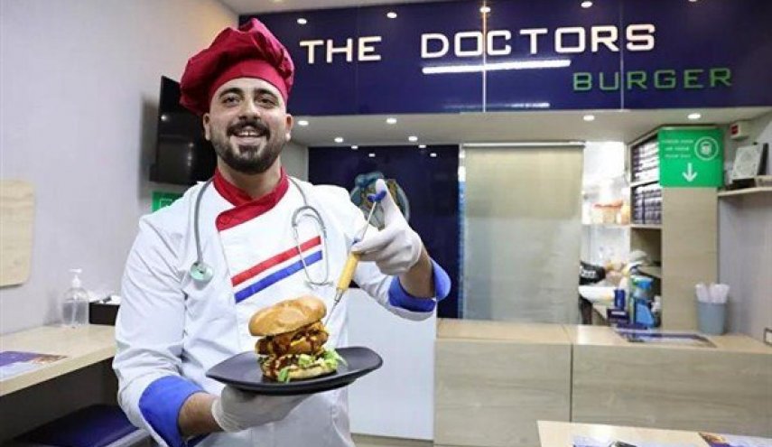 أطباء يفتتحون مطعماً فريداً من نوعه بدمشق!