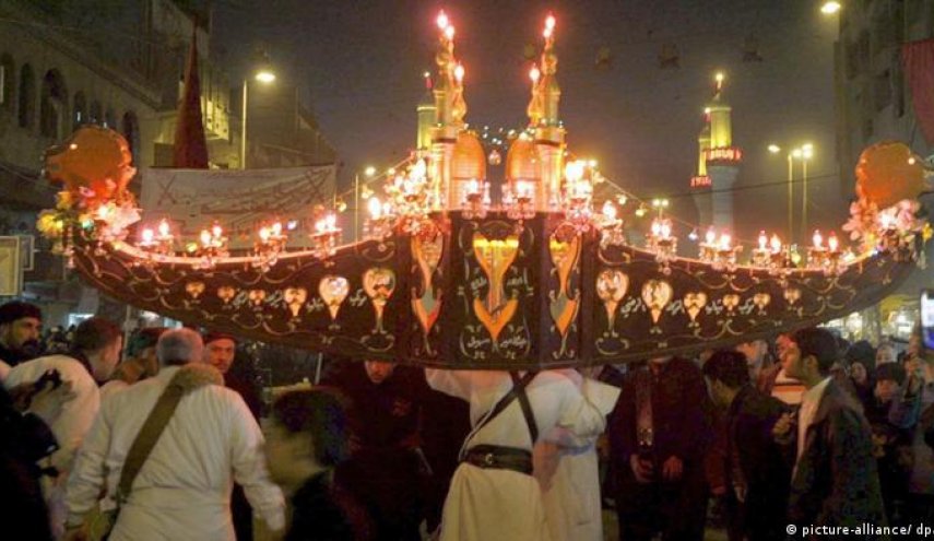 'موكب المشاعل' .. تقليد قديم في ذكرى عاشوراء