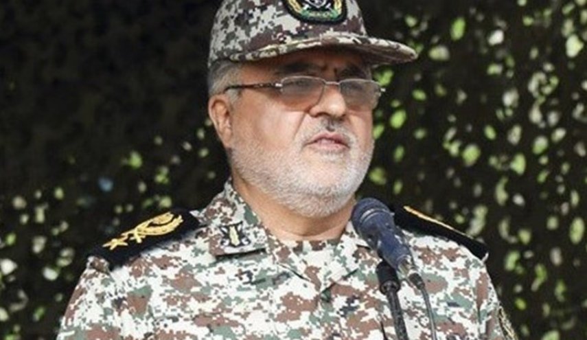العميد رحيم زادة : جاهزون لمواجهة أى تهديد محتمل