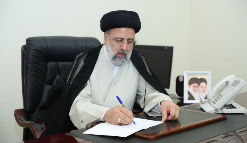 السيد رئيسي يهنئ قرغيزيا وماليزيا بالعيد الوطني