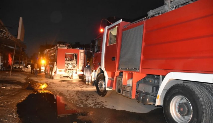 حريق بمنطقة الكرادة وسط بغداد