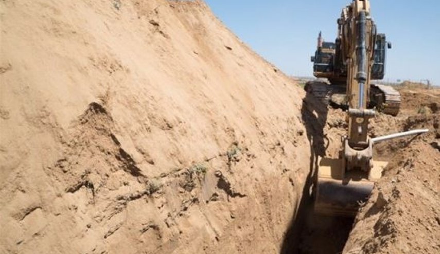انتشال جثامين 3 مواطنين قضوا داخل نفق في المنطقة الحدودية برفح