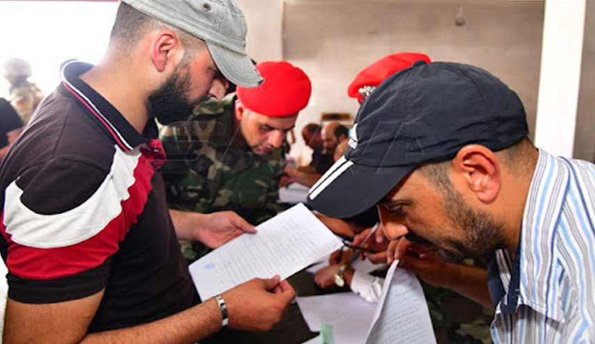 استكمال إجراءات تسليم السلاح وتسوية أوضاع المسلحين بدرعا