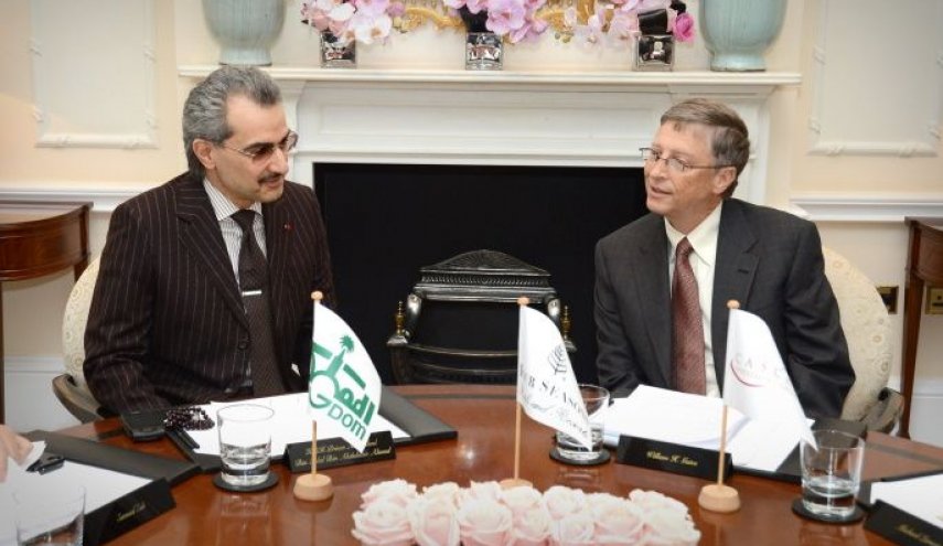 الأمير السعودي 'الوليد بن طلال' يبرم صفقة مفاجئة مع 'بيل غيتس'