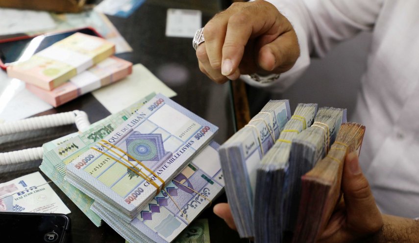 سعر صرف الدّولار يلامس 15 ألف ليرة بعد تشكيل حكومة لبنان