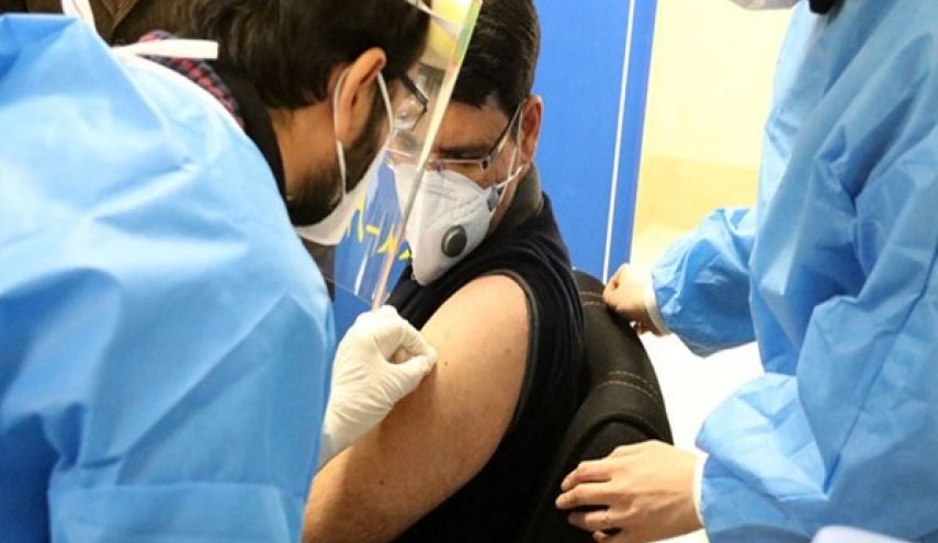 ايران تستورد 10 ملايين جرعة لقاح خاصة لتلاميذ المدارس