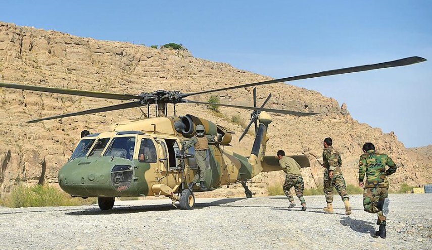 طيارون أفغان يغادرون أوزبكستان إلى الإمارات رغم ضغوط 'طالبان'