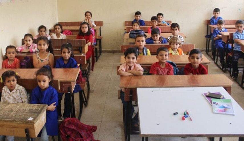 بالصور.. عودة مدارس بدرعا للعملية التدريسية بعد رجوع الاهالي
