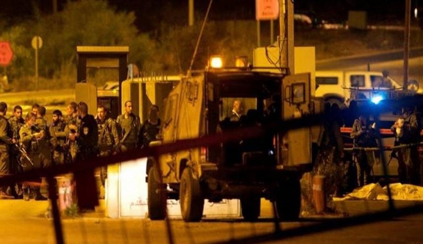 فلسطينيون يطلقون النار على حاجز الجلمة الإسرائيلي