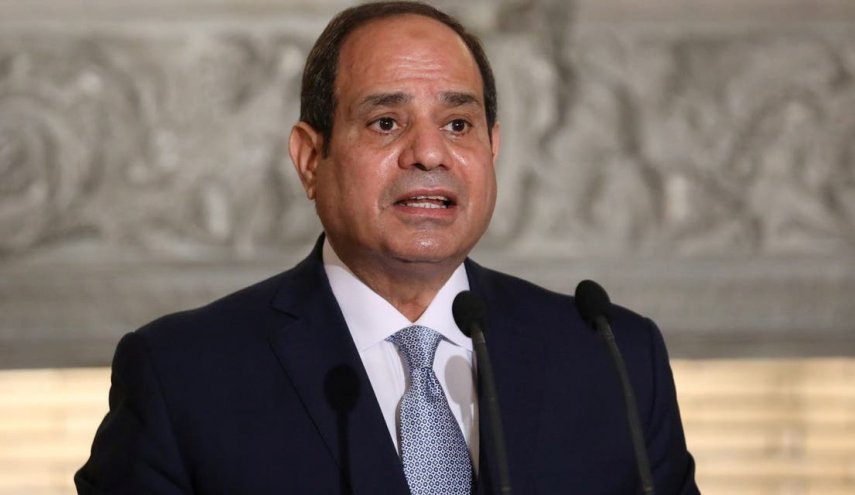 السيسي يشدد على موقف مصر الثابت تجاه احترام السيادة الليبية