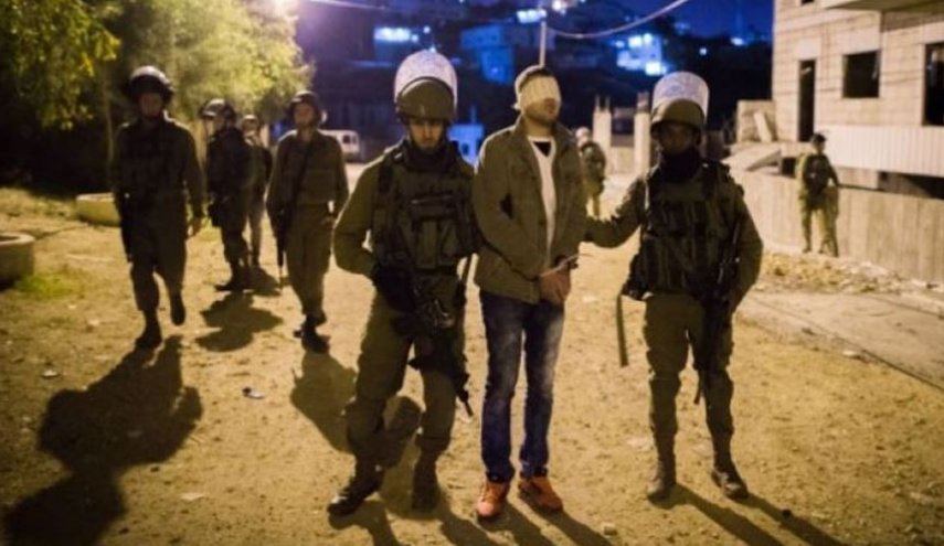الاحتلال يشن حملة اعتقالات تطال اسرى محررين
