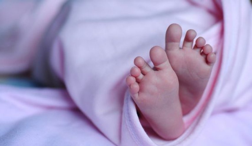 تونس.. توجيه تهمة الإتجار بالبشر لسيدة باعت أطفالها