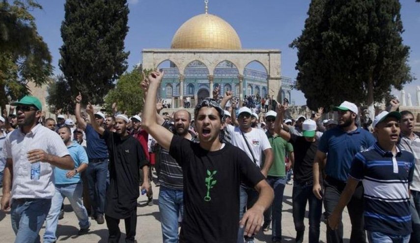دعوات لشد الرحال للمسجد الأقصى والرباط فيه