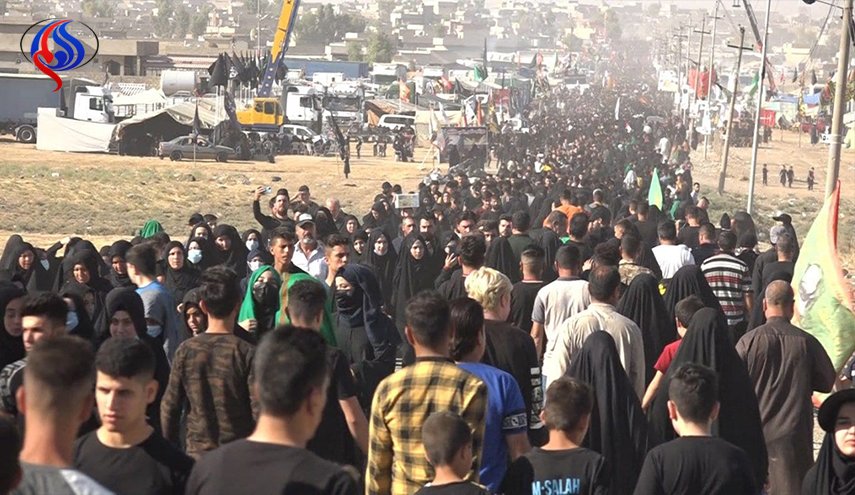 بالصور؛ أبناء الموصل يحيون ذكرى اربعين الامام الحسين عليه السلام