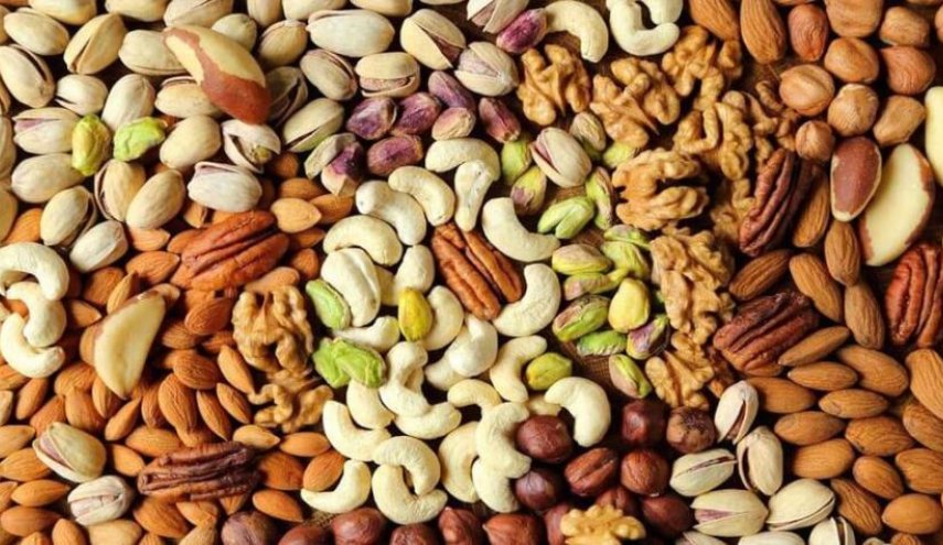ما حقيقة تسبب المكسرات زيادة في الوزن؟