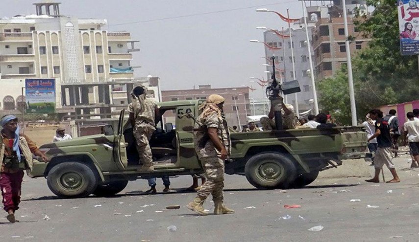 عدن: تناحر بين ميليشيات العدوان على السلطة