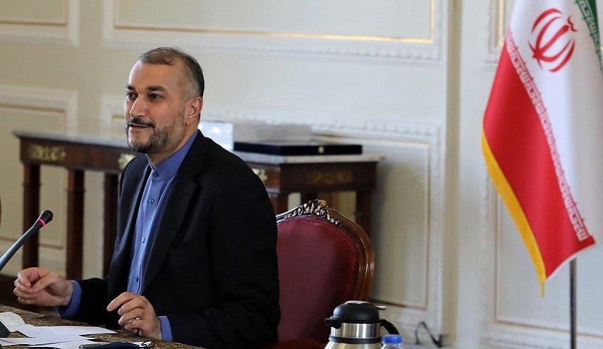 وزير الخارجية الإیراني یبحث مع نظیره التركماني التطورات في أفغانستان