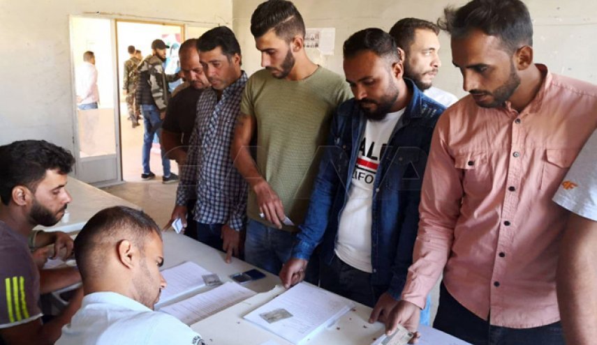 أنباء عن دخول كبرى مدن درعا في اتفاق التسوية اليوم