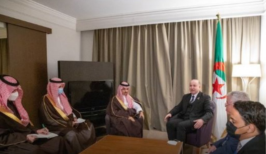 السعودية والجزائر تبحثان العلاقات الثنائية والتعاون المشترك