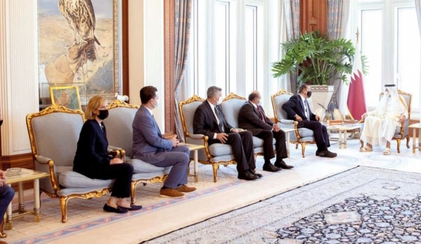 أمير قطر يستقبل أعضاء من الكونغرس الامريكي
