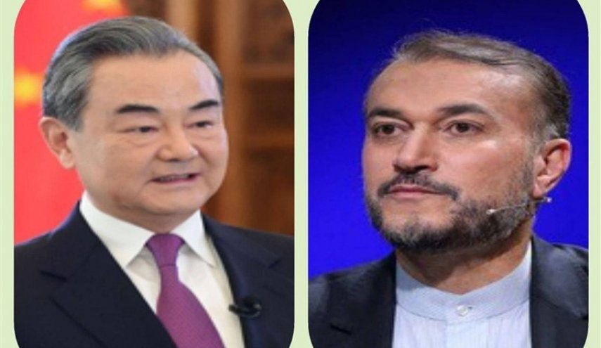 تاکید وزرای خارجه ایران و چین بر عملیاتی کردن سند همکاری ۲۵ ساله