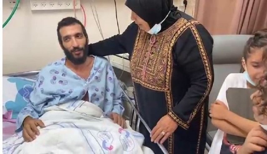 أقدم وأحدث أسير فلسطيني مضرب عن الطعام 