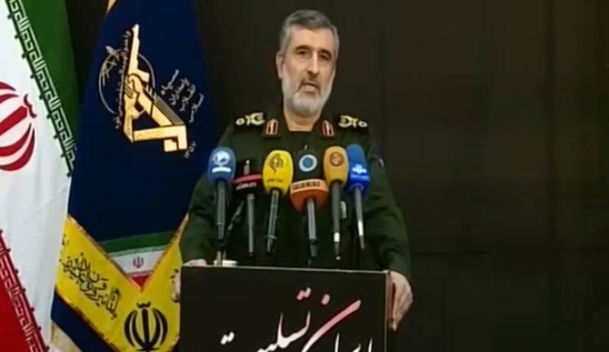 العميد حاجي زادة: سنرد على اي مغامرة ضد ايران ردا باعثا على الندم