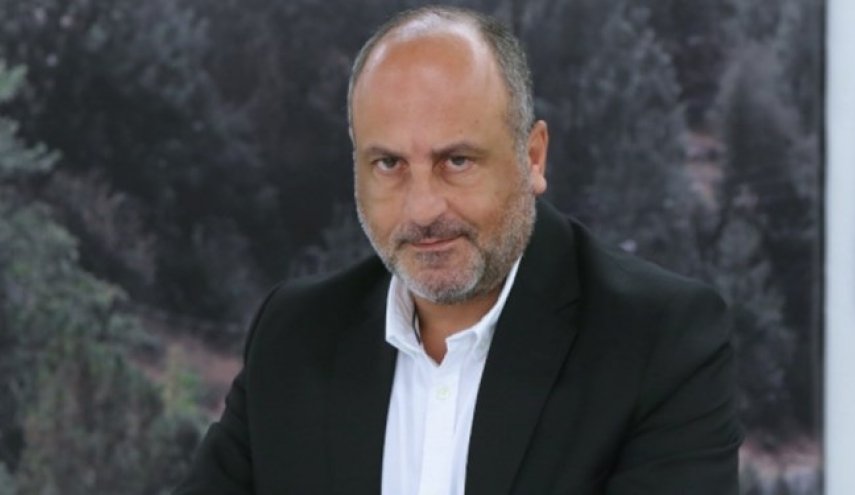 نماینده حزب «القوات اللبنانیه» با اسلحه کمری به جلسه پارلمان رفت!