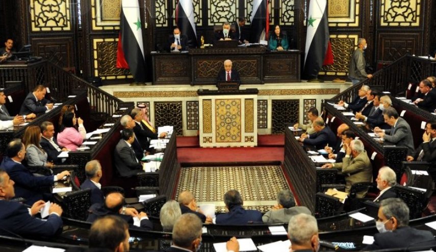 سوريا.. مشروع قانون يلزم الجهات العامة بتسوية أوضاع آلياتها غير المسجلة