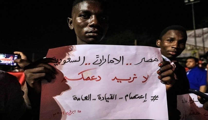 ما وراء كواليس 